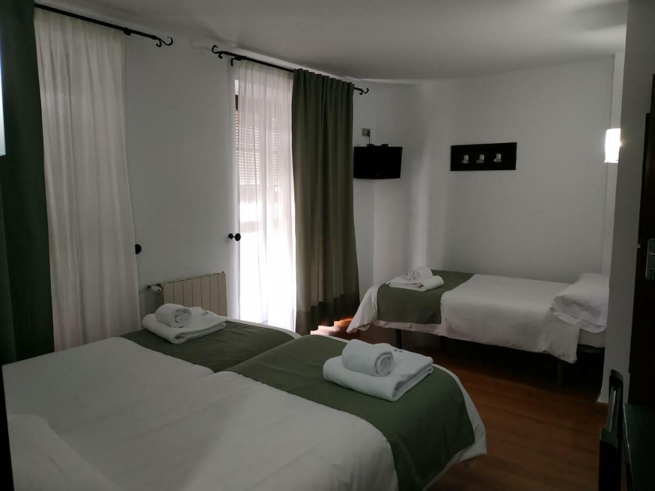 Hostal Esencia De Azahar Córdoba Dış mekan fotoğraf